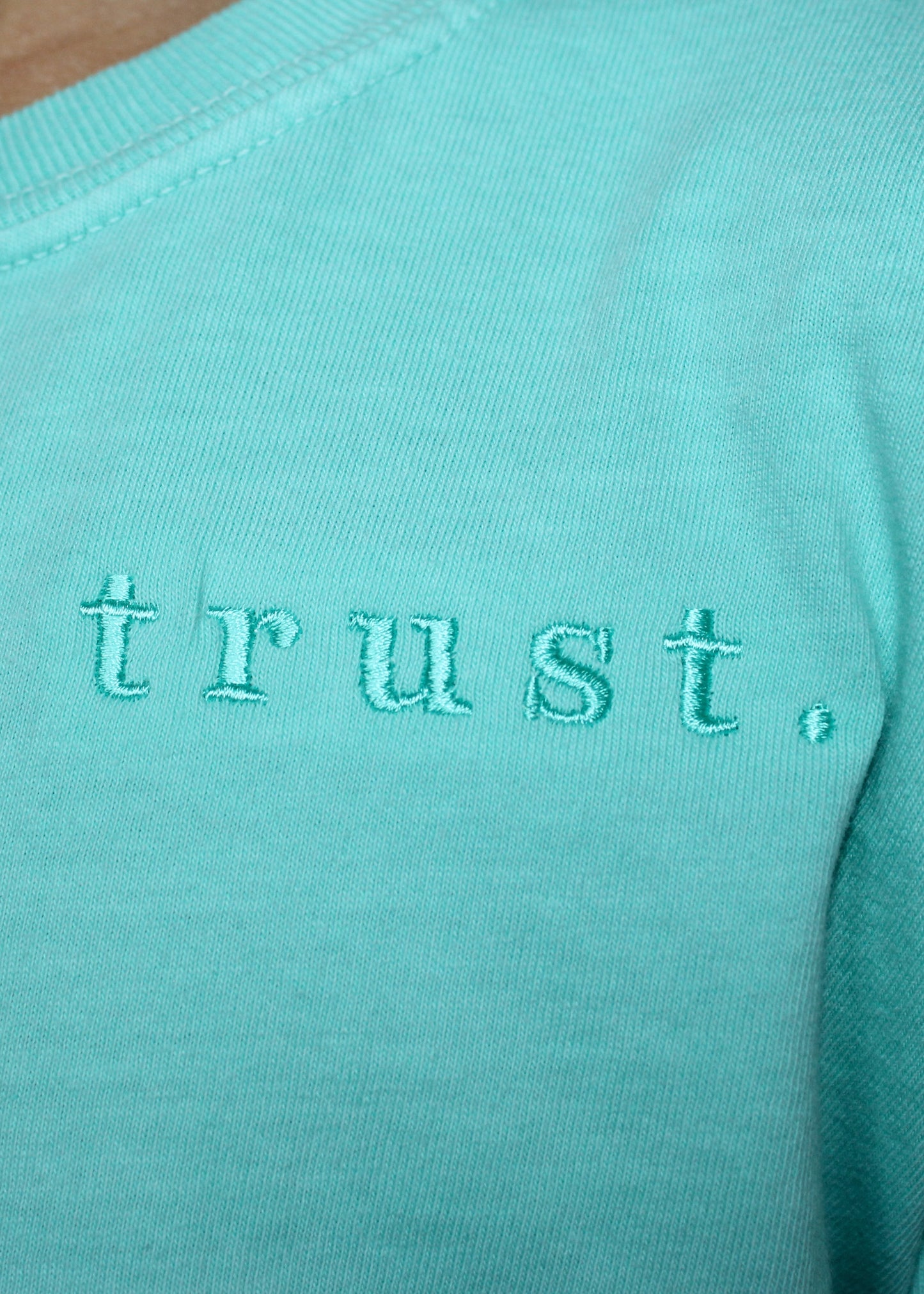 t r u s t .