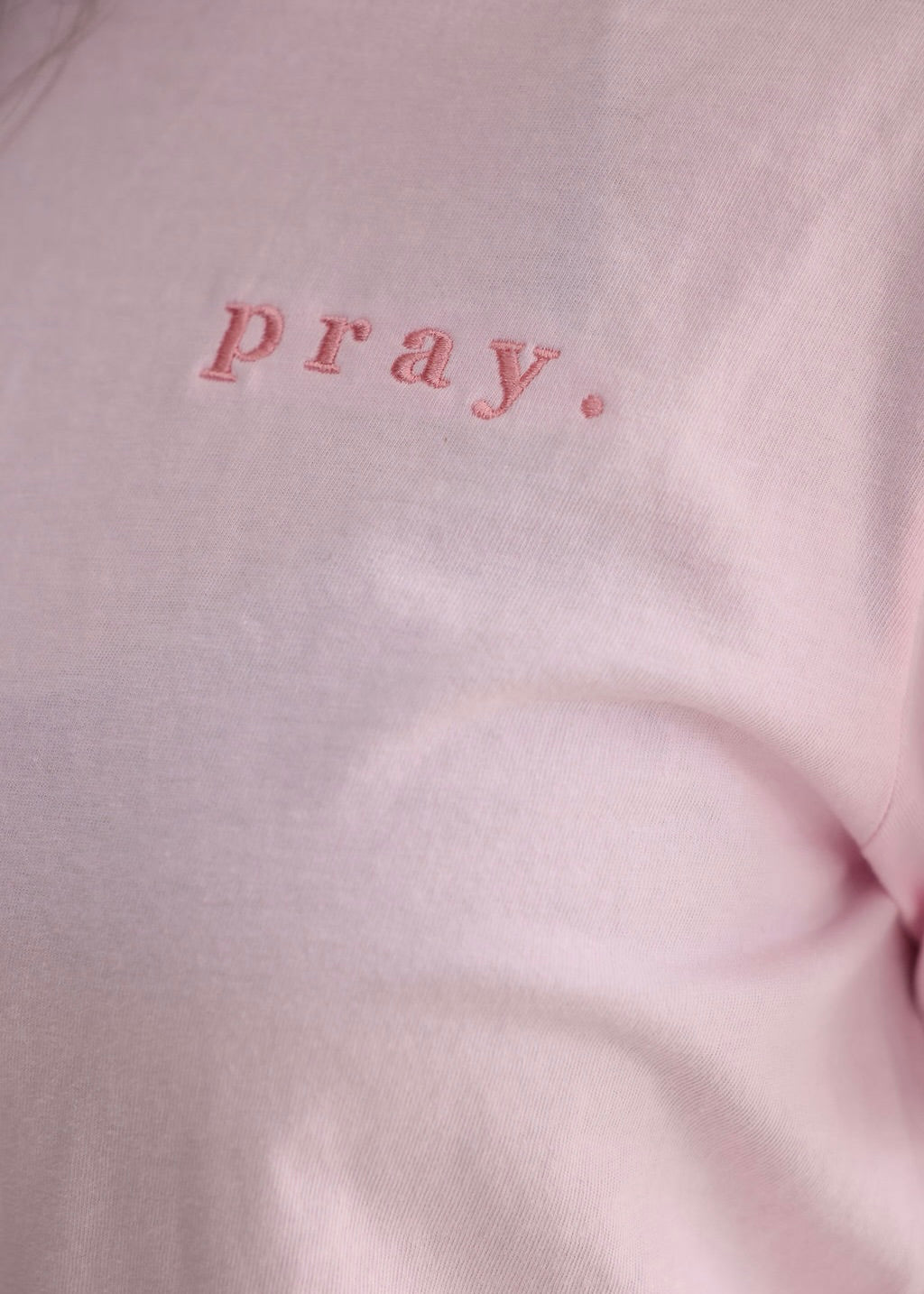 p r a y .